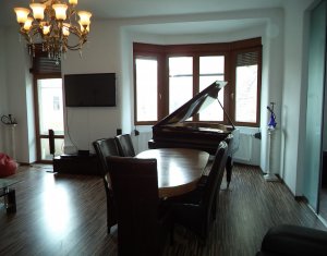 Apartment 4 rooms for sale in Cluj-napoca, zone Centru