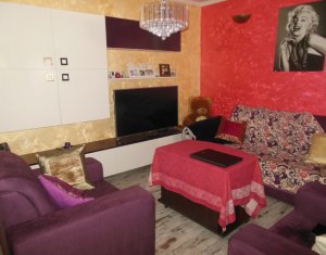 Vanzare apartament 2 camere, lux, Floresti, zona Florilor