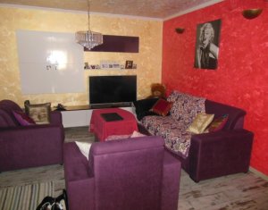 Vanzare apartament 2 camere, lux, Floresti, zona Florilor