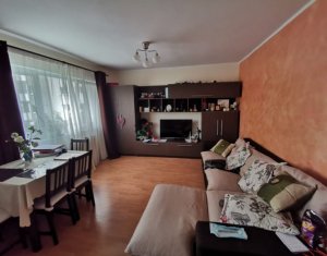 Apartament 3 camere, decomandat, Manastur, str Mehedinti