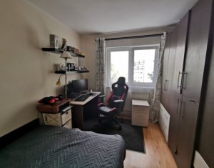 Apartment 3 rooms for sale in Cluj-napoca, zone Manastur