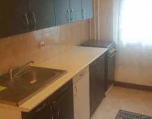 Apartament 2 camere, semidecomandat, zona Manastur