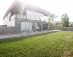 Vanzare apartament in casa tip vila, cu gradina si panorama deosebita