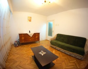 Appartement 3 chambres à vendre dans Cluj-napoca, zone Plopilor