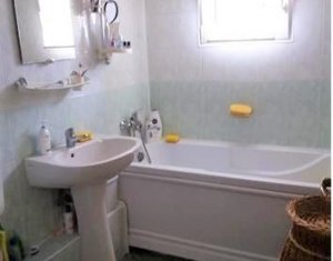 Apartament de vanzare 3 camere, 65 mp, zona Piata Cipariu, Gheorgheni