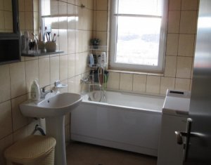 Apartament cu 2 camere, Baciu, zona Regal