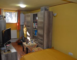 Appartement 3 chambres à vendre dans Cluj-napoca, zone Centru