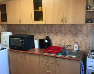 Apartament de 2 camere, decomandate, etaj intermediar, Marasti, pret avantajos