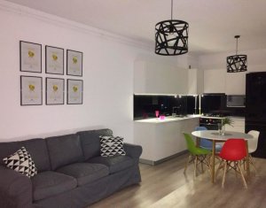 Apartament de lux cu 3 camere, 74 mp, etaj 3/7, balcon, parcare, Buna Ziua