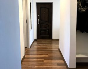 Vanzare apartament cu 3 camere in Gheorgheni, decomandat, renovat 2018, +boxa