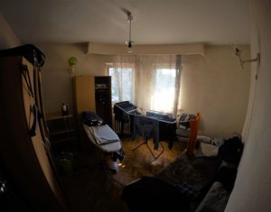 Apartment 4 rooms for sale in Cluj-napoca, zone Centru