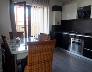 Vanzare apartament cu 2 camere, terasa 55mp,  Floresti, strada Sub Cetate