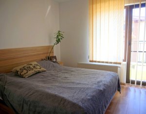 Vanzare apartament cu 2 camere, terasa 55mp,  Floresti, strada Sub Cetate