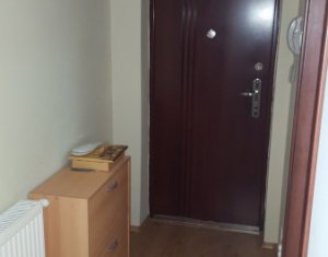 Apartament 44 mp, finisat, mobilat, parcare + boxa, zona Eroilor