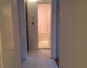 Vanzare apartament 4 camere decomandate, etaj intermediar, zona Pasteur, Zorilor