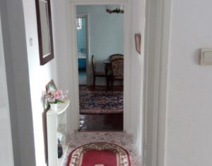 Apartament de 3 camere, semidecomandat, confort 1, Manastur