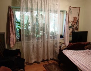 Appartement 3 chambres à vendre dans Cluj-napoca, zone Manastur