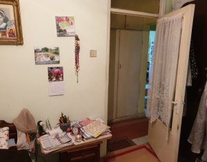 Appartement 3 chambres à vendre dans Cluj-napoca, zone Manastur