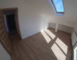 Appartement 3 chambres à vendre dans Cluj-napoca, zone Buna Ziua