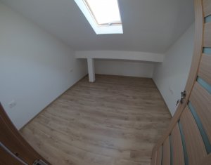 Appartement 3 chambres à vendre dans Cluj-napoca, zone Buna Ziua