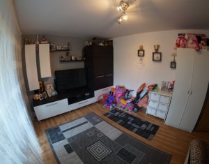 Appartement 3 chambres à vendre dans Cluj-napoca, zone Manastur