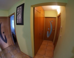 Appartement 3 chambres à vendre dans Cluj-napoca, zone Manastur