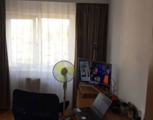 Appartement 3 chambres à vendre dans Cluj-napoca, zone Marasti