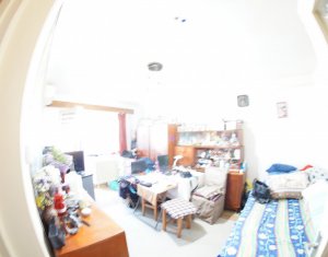 Apartament cu 2 camere, decomandat, zona Manastur