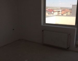 Lakás 4 szobák eladó on Cluj-napoca, Zóna Dambul Rotund