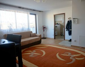 Vanzare apartament cu 2 camere, doua terase, finisat modern, zona Urusagului