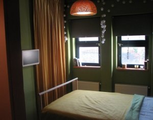 Apartament 3 camere, scara interioara, zona str. Dorobantilor