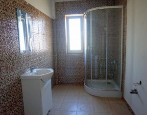 Apartment 2 rooms for sale in Floresti