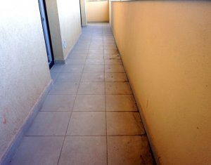 Apartment 2 rooms for sale in Floresti