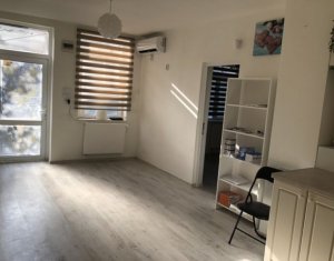 Apartament cu 2 camere, Centru