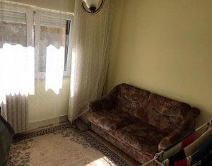 Apartament 4 camere, 80 mp, decomandat, 2 bai, 2 balcoane, etaj 1/4  Zorilor