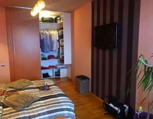 Apartament 3 camere, 91mp, 2 balcoane, 3 bai, dispus pe 2 niveluri, Gheorgheni