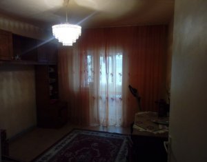 Apartament 3 camere, 65 mp, decomandat, balcon, etaj 5/7, in Marasti