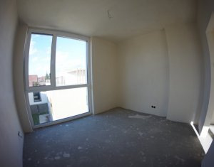 Apartament de vanzare, 3 camere, 74 mp, etaj intermediar, bloc nou, Gheorgheni