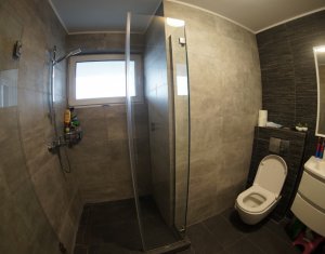 Appartement 3 chambres à vendre dans Cluj-napoca, zone Marasti