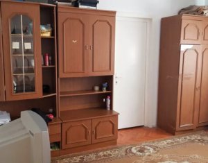 Vanzare apartament cu 3 camere in Gheorgheni, zona buna si accesibila