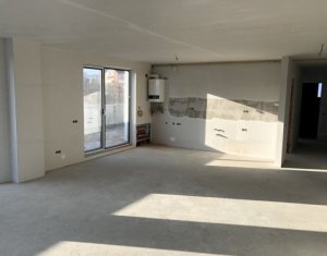 Apartament de vanzare finisat, 3 camere, 83 mp, etaj intermediar, Zorilor