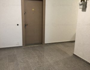 Apartament de vanzare finisat, 3 camere, 83 mp, etaj intermediar, Zorilor