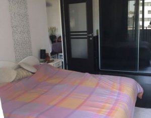 Apartament cu 2 camere, 57 mp, etaj intermediar, cu parcare, zona VIVO