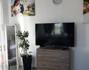 Apartament cu 2 camere, etaj intermediar, cu parcare, modern si practic