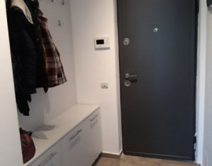 Apartament cu 2 camere, etaj intermediar, cu parcare, modern si practic