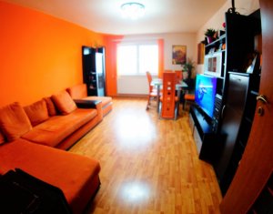 Apartament cu 4 camere, 86 mp, etaj intermediar, Manastur