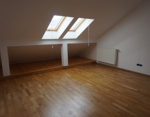 Appartement 3 chambres à vendre dans Floresti