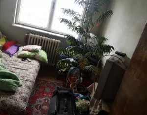 Appartement 4 chambres à vendre dans Cluj-napoca, zone Manastur