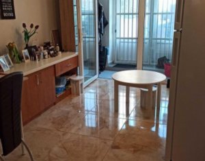 Apartament 2 camere, semidecomandat, 45 mp, garaj in acte, zona Iulius Mall