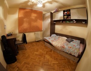 Apartament cu 4 camere, 82 mp, Manastur